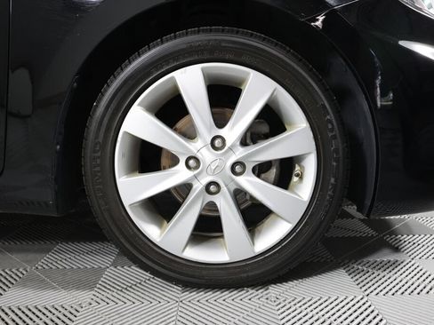 Used 2012 Hyundai Accent SE FWD image 6