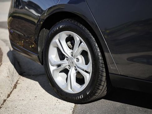 Used 2023 Honda Accord LX image 11