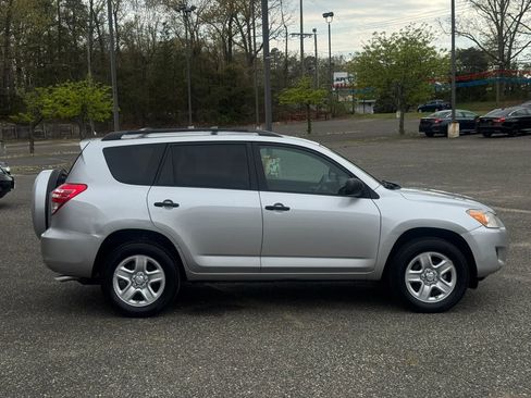 Used 2012 Toyota RAV4 4WD w/ Value Pkg image 6