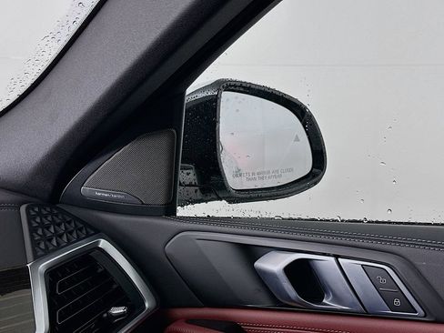 Used 2026 BMW X6 xDrive40i image 24