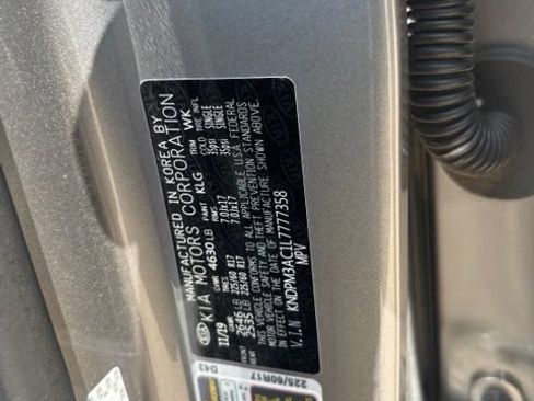 Used 2020 Kia Sportage LX FWD image 17