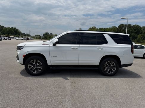 Used 2023 Chevrolet Tahoe Z71 w/ Luxury Package AWD/4WD image 2