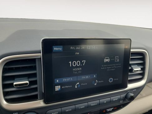Used 2026 Hyundai Venue SEL FWD image 20