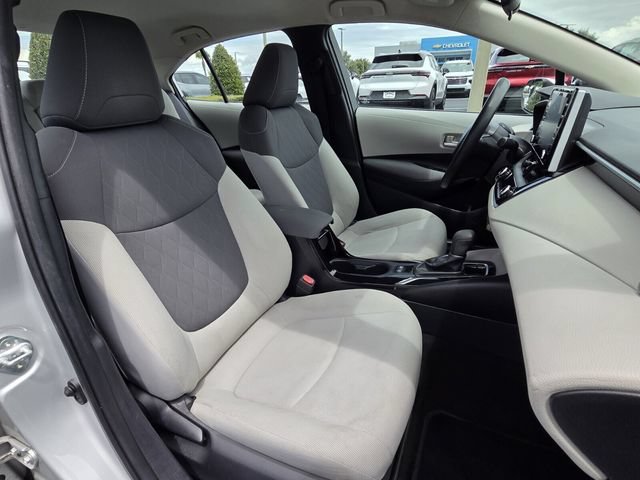 Used 2020 Toyota Corolla LE FWD image 15
