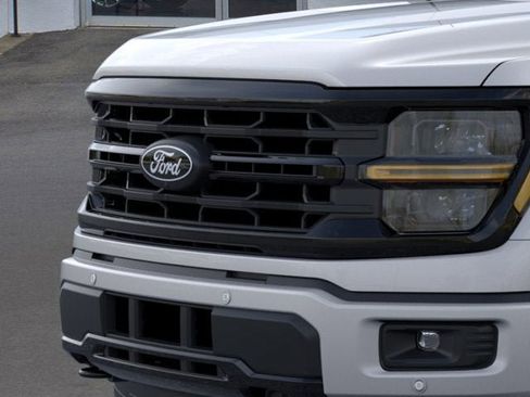 New 2025 Ford F150 XLT w/ Equipment Group 302A MID AWD/4WD image 17