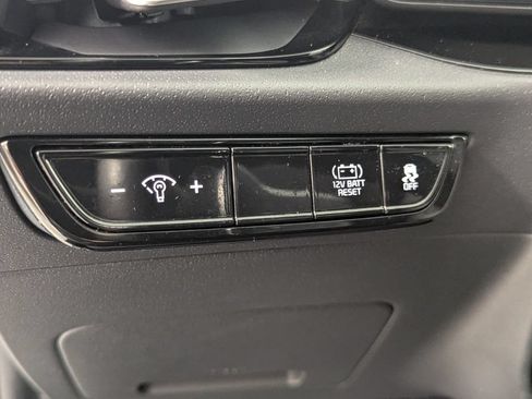 Used 2024 Kia Niro EX FWD image 13