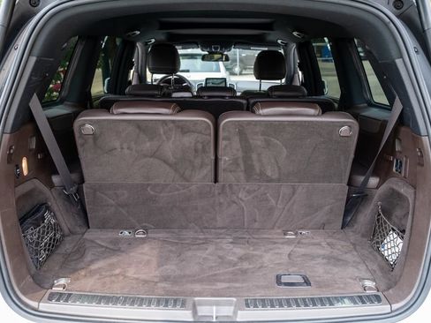 Used 2019 Mercedes-Benz GLS 450 4MATIC w/ Premium 1 Package image 34