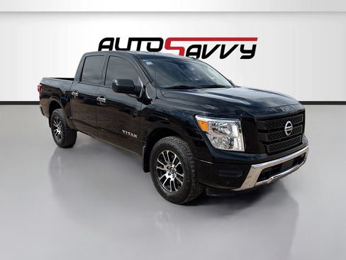 Used 2021 Nissan Titan SV w/ SV Convenience Package AWD/4WD image 1
