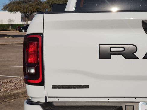 New 2025 RAM 2500 Big Horn AWD/4WD image 12