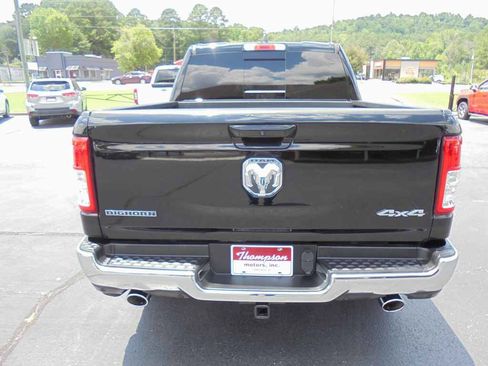 Used 2022 RAM 1500 Big Horn AWD/4WD image 4