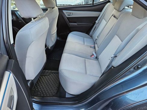 Used 2015 Toyota Corolla LE image 13