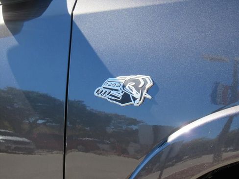 New 2026 RAM 1500 4x4 Crew Cab image 10