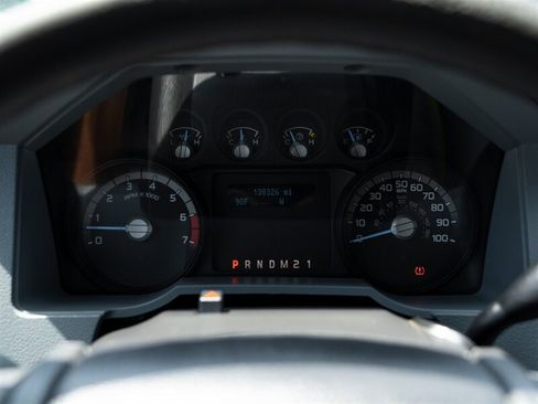 Used 2015 Ford F250 XLT AWD/4WD image 25
