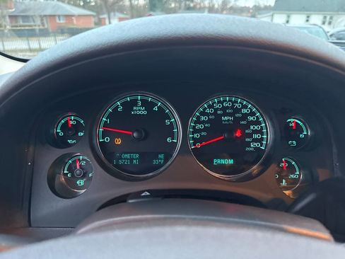 Used 2011 GMC Yukon Denali image 11