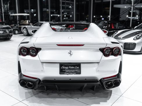 Used 2023 Ferrari 812 GTS RWD image 4