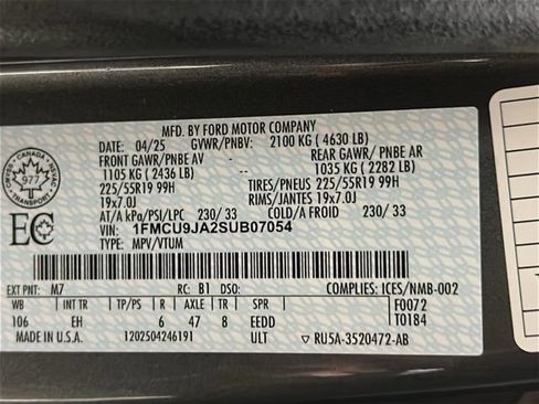 Used 2025 Ford Escape Platinum image 29