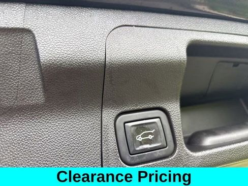 Used 2020 GMC Acadia Denali w/ Denali Ultimate Package image 40