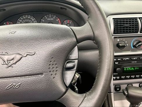 Used 2004 Ford Mustang GT RWD image 23