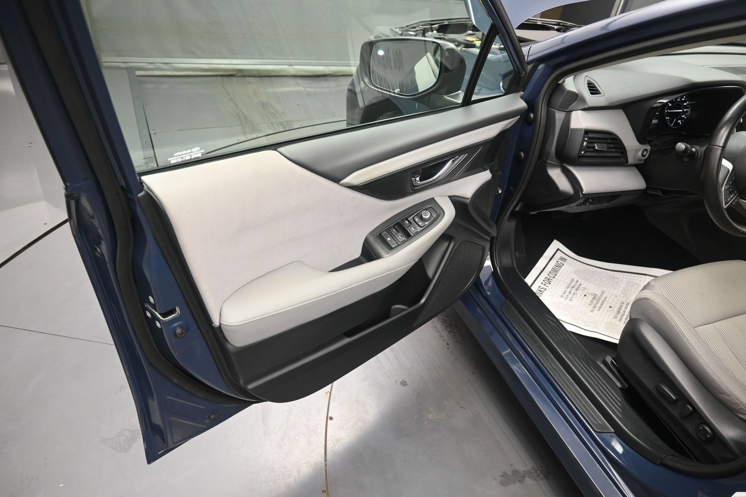 Certified 2025 Subaru Legacy Premium AWD/4WD image 19