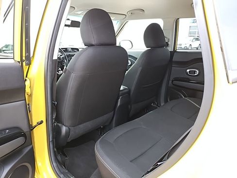 Used 2015 Kia Soul + w/ Audio Package image 37