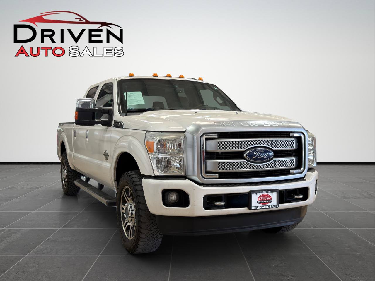 Used 2015 Ford F250 Platinum w/ FX4 Off-Road Package AWD/4WD image 8