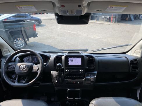 Used 2026 RAM ProMaster 2500 w/ Convenience Group FWD image 13