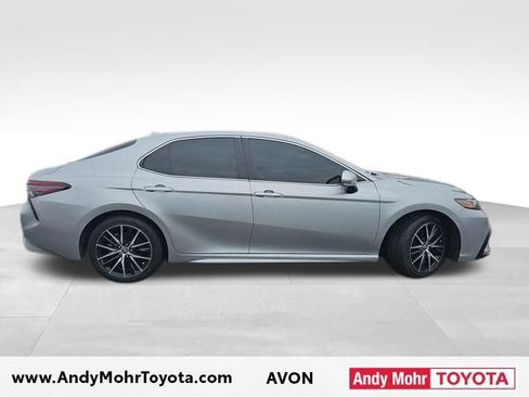 Used 2024 Toyota Camry SE w/ Convenience Package image 8