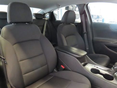 Used 2024 Chevrolet Malibu LT FWD image 6