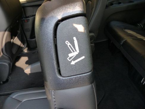 Used 2026 Chrysler Pacifica Select FWD image 47