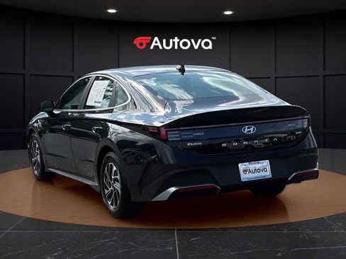 Used 2026 Hyundai Sonata Blue FWD image 3