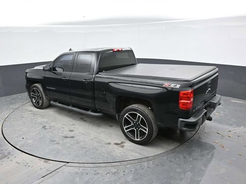 Used 2016 Chevrolet Silverado 1500 LT w/ LPO, Black Pack image 12