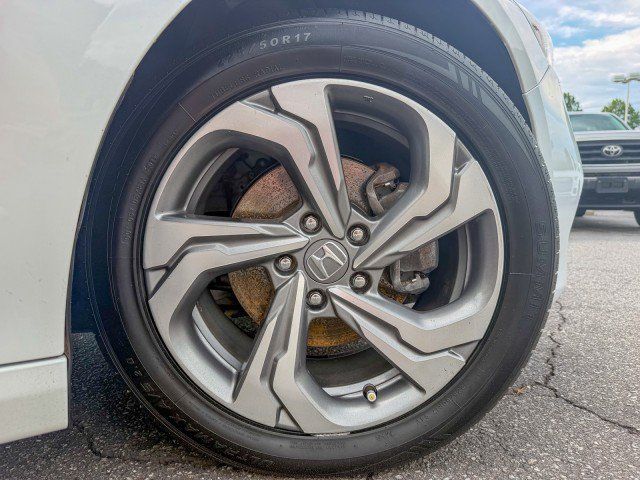 Used 2020 Honda Accord EX image 19