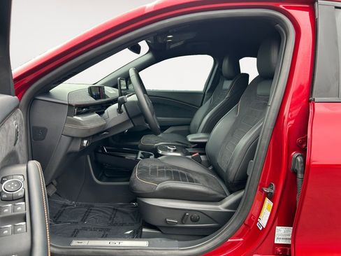 Used 2022 Ford Mustang Mach-E GT image 16