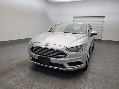Used 2018 Ford Fusion SE image 15