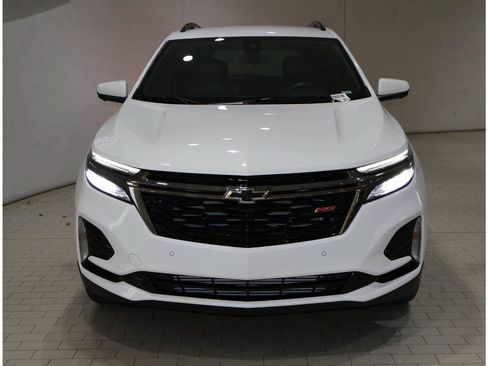Used 2023 Chevrolet Equinox RS FWD image 10