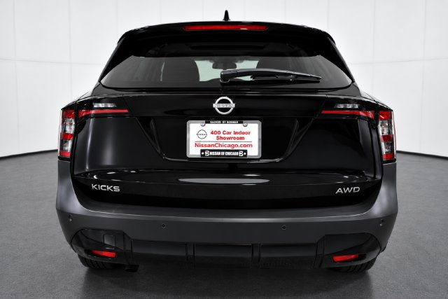 Certified 2026 Nissan Kicks SV w/ SV Premium Package AWD/4WD image 5