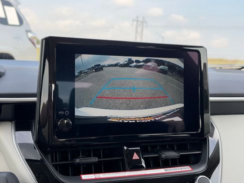 Used 2026 Toyota Corolla LE image 18