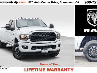 New 2024 RAM 3500 Big Horn w/ Night Edition