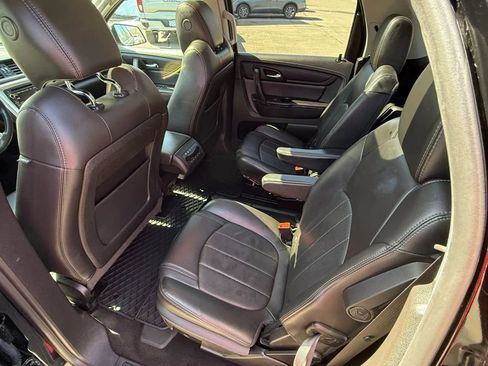 Used 2017 GMC Acadia Limited SLT image 26