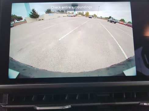 New 2025 Jeep Wrangler Unlimited Rubicon 4xe w/ Convenience Group image 30