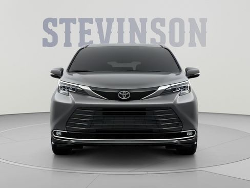 New 2026 Toyota Sienna Limited FWD image 17