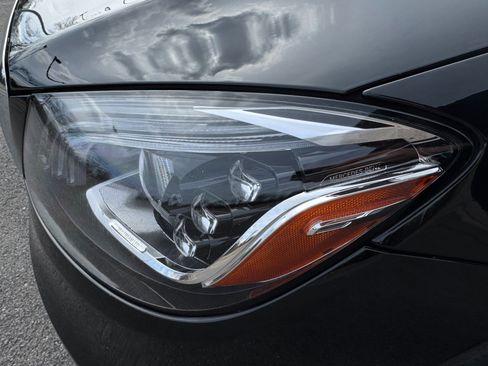 Used 2020 Mercedes-Benz S 450 Sedan image 9