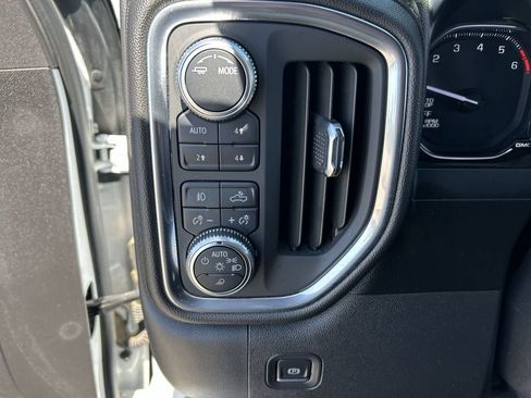Used 2020 GMC Sierra 1500 AT4 AWD/4WD image 18