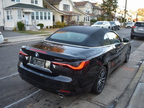 Used 2025 BMW 430i Convertible image 5