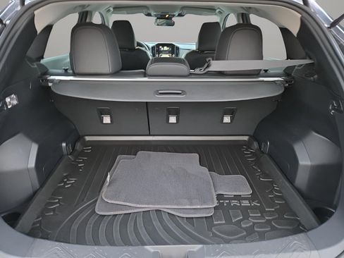 Certified 2025 Subaru Crosstrek 2.5i Limited w/ Crosstrek Mirror Package image 18