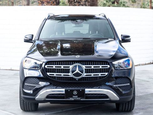 Used 2025 Mercedes-Benz GLE 350 4MATIC image 4