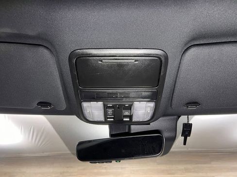 Used 2022 Honda Pilot TrailSport image 13