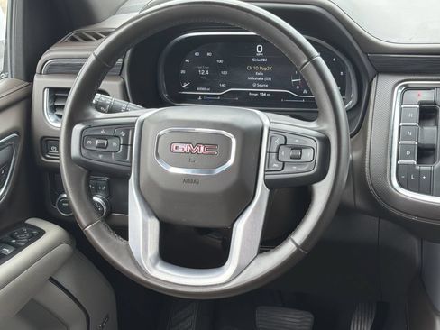 Used 2023 GMC Yukon SLT RWD image 24