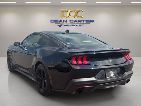Used 2026 Ford Mustang GT RWD image 3