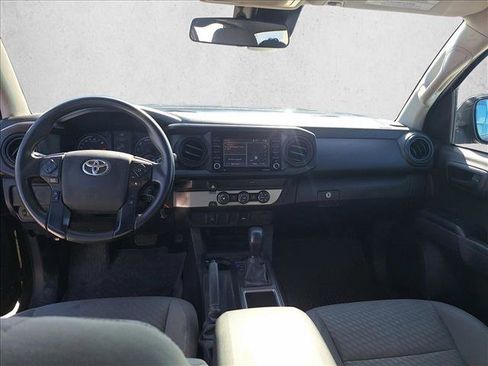 Used 2022 Toyota Tacoma SR RWD image 15